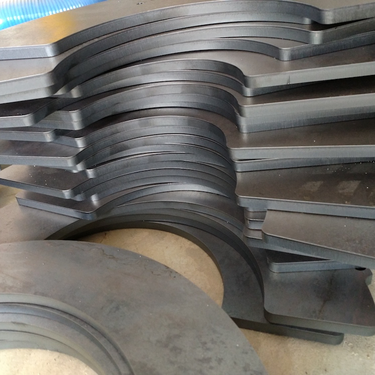 عالية الدقة الألياف آلة القطع بالليزر لالألومنيوم الصفائح المعدنية